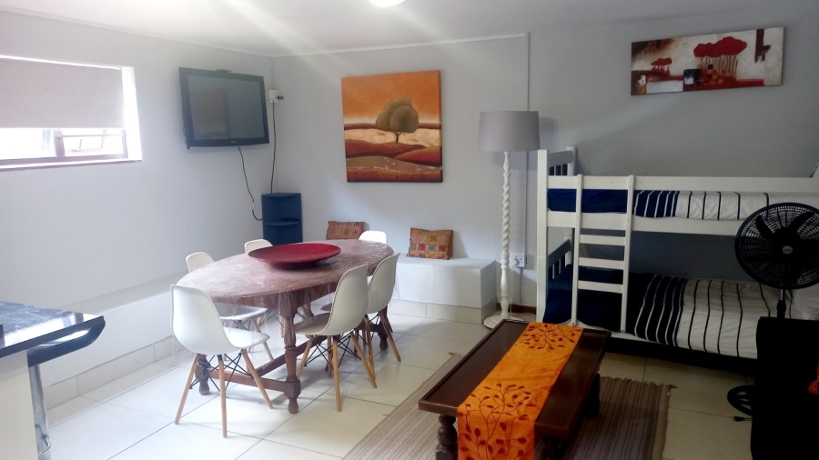 To Let 1 Bedroom Property for Rent in Middedorp Western Cape